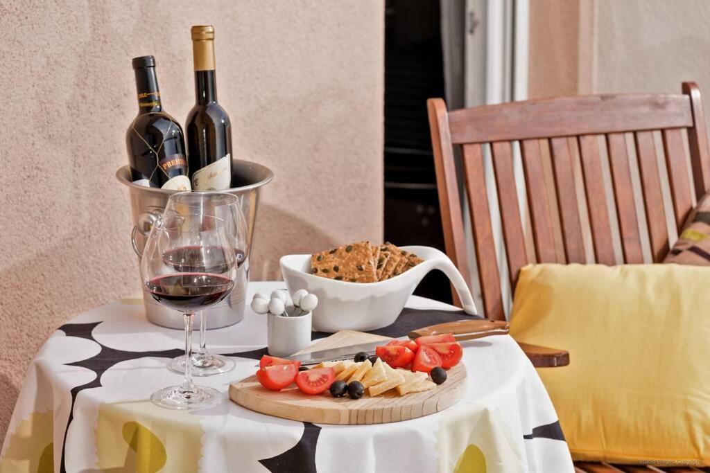 Ensidia Luxury Suite Сплит Экстерьер фото
