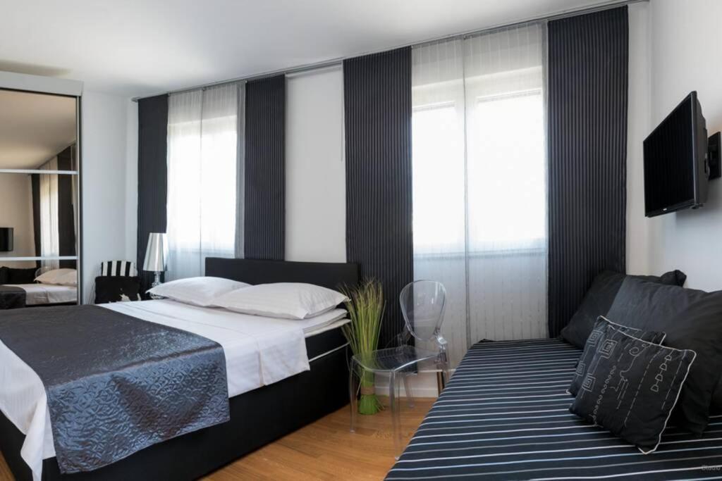 Ensidia Luxury Suite Сплит Экстерьер фото